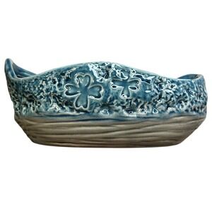 Vintage Ceramic Planter Blue & Gray Embossed Clover / Bark Texture Oval Abstract